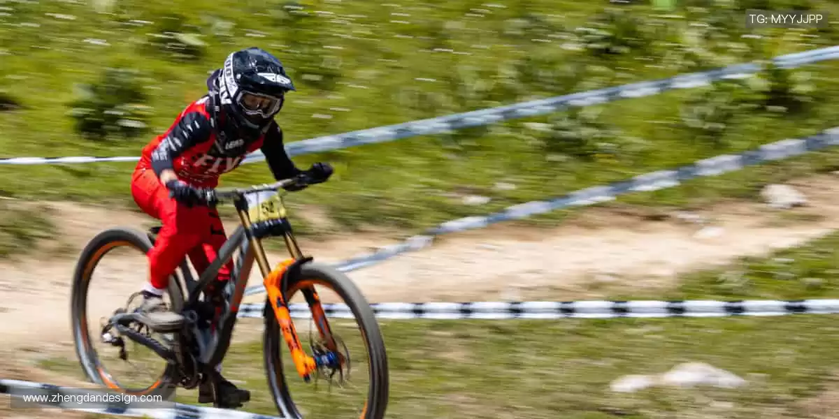 🎧 沉浸式观赛,让呐喊声穿透屏幕!